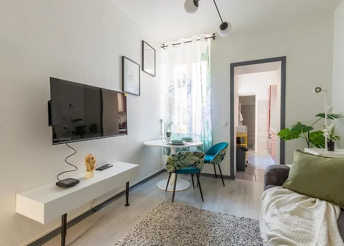 Cozy - Downtown Place D'erlon * Reims